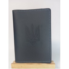 Обкл. на паспорт '' Тризуб '' шкіра 195х135 чорний Обкл. на паспорт '' Тризуб '' шкіра 195х135 чорний
