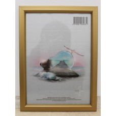 Фоторамка 15*21 Юг багет 1511 ДВП+скло з ніжкою золота Фоторамка 15*21 Юг багет 1511 ДВП+скло з ніжкою золота